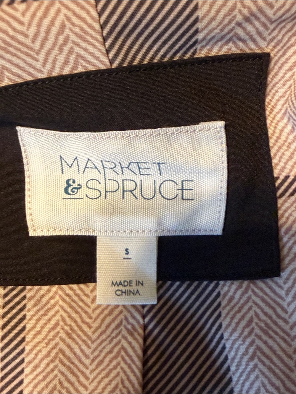 Market & Spruce Black Quilted Zip-Front Vest View 6
